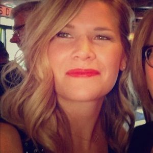 Meet your Posher, Kristin